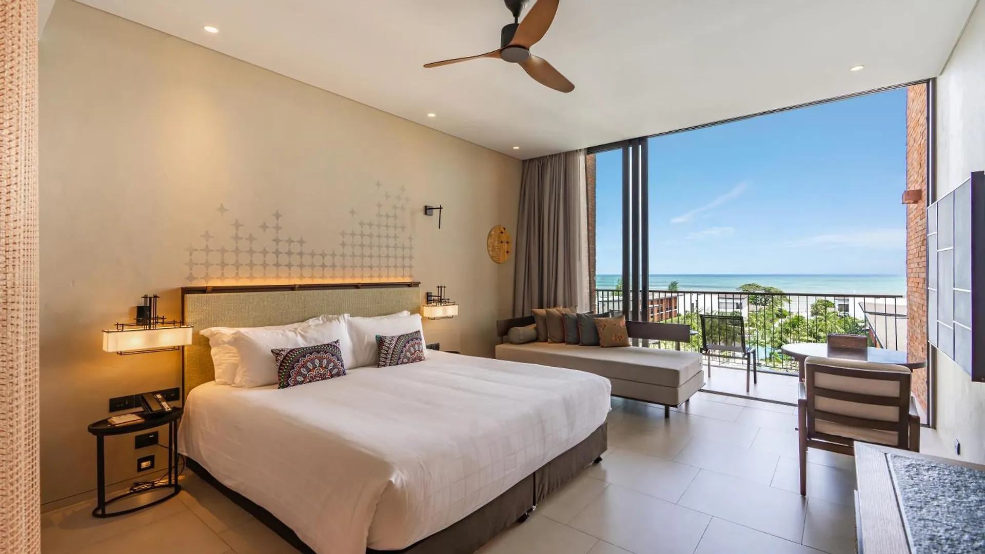 Pullman Khao Lak Resort Hotel