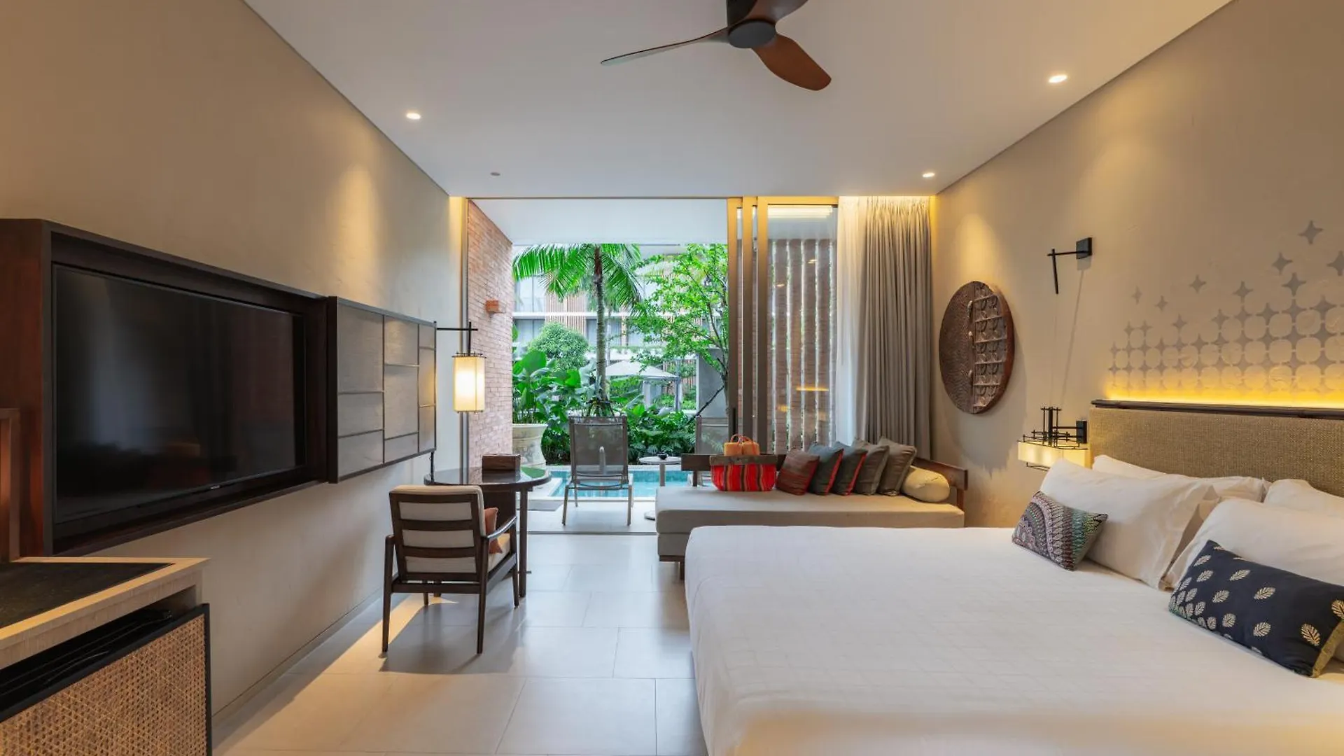 Pullman Khao Lak Resort Hotel