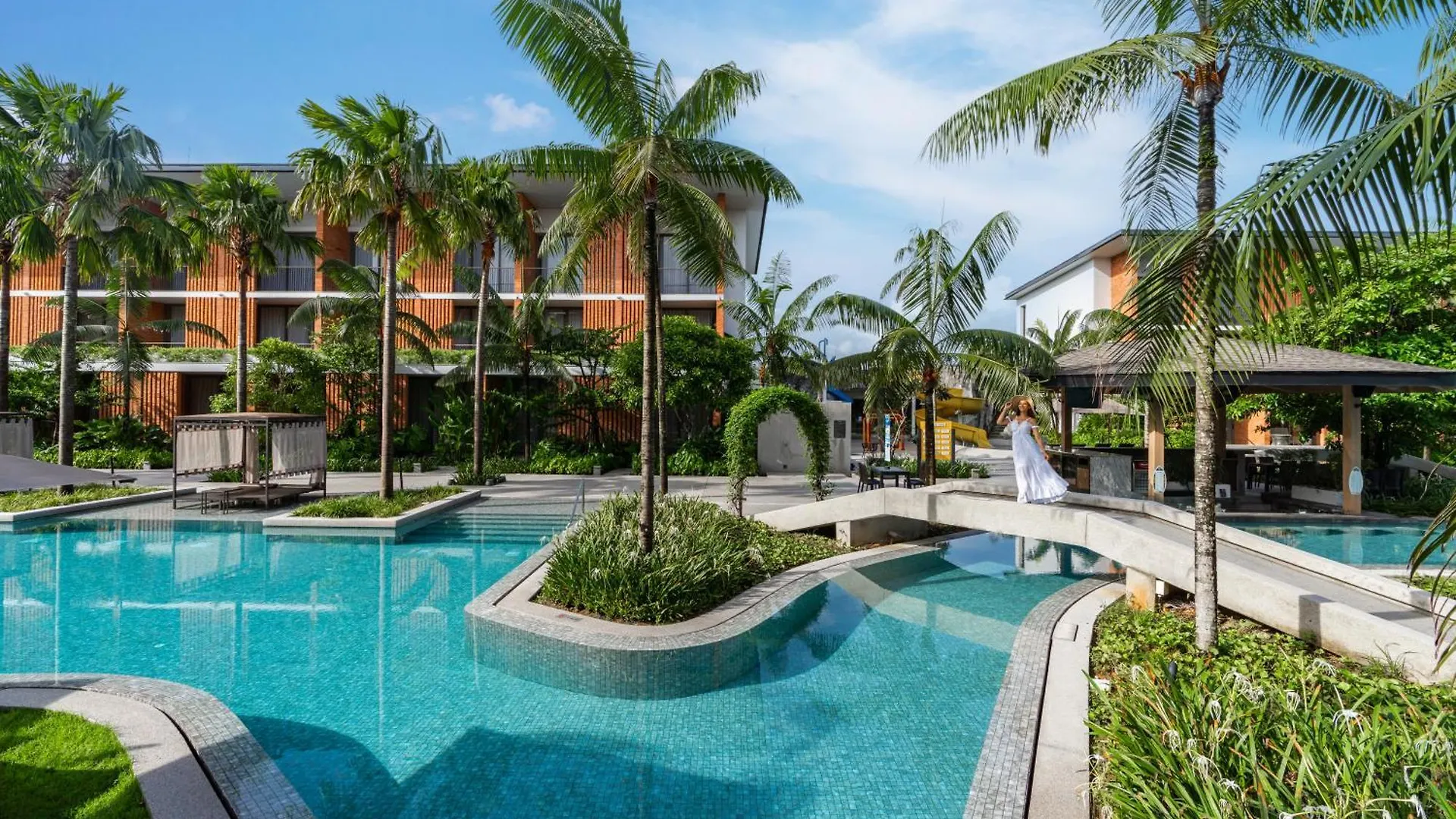Pullman Khao Lak Resort Hotel