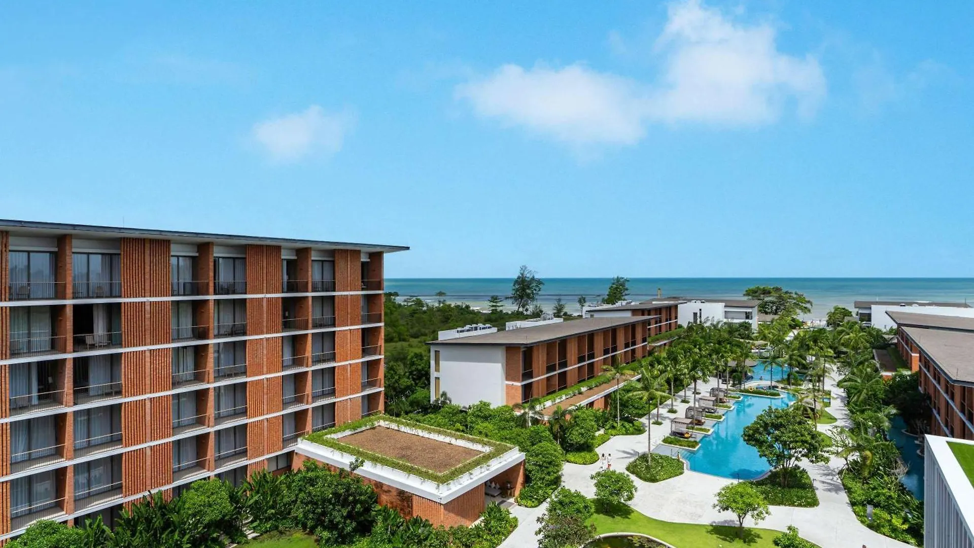 Pullman Khao Lak Resort location